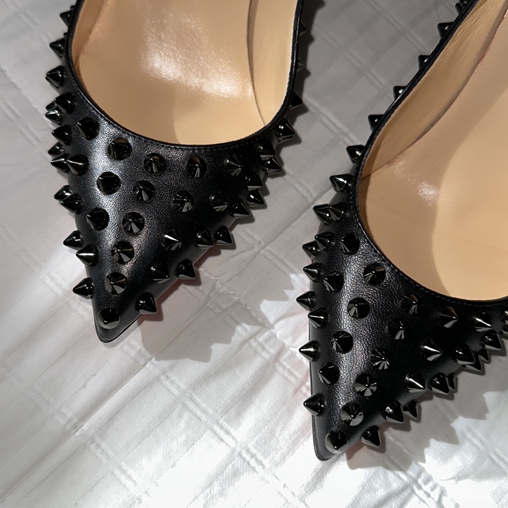 Christian Louboutin Follies Spikes 100 Nappa Shiny  BRAND NEW NEVER WORN - Picture 3 of 6
